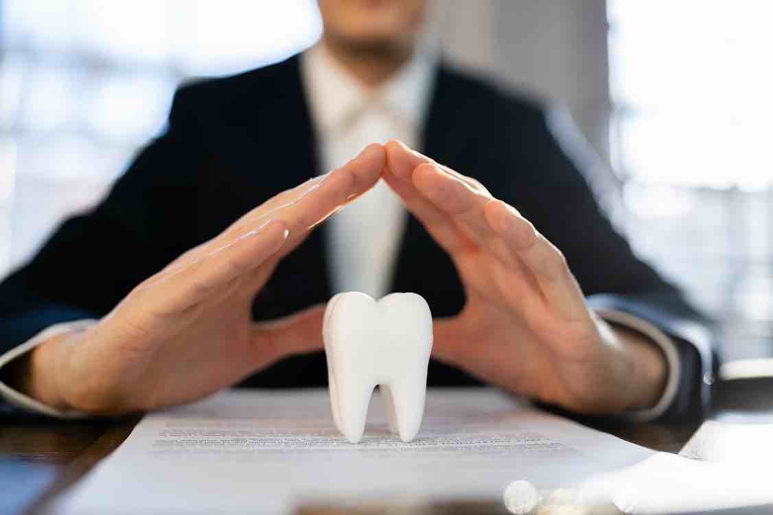 Dental Filling untuk Mengatasi Gigi Berlubang dengan Cepat