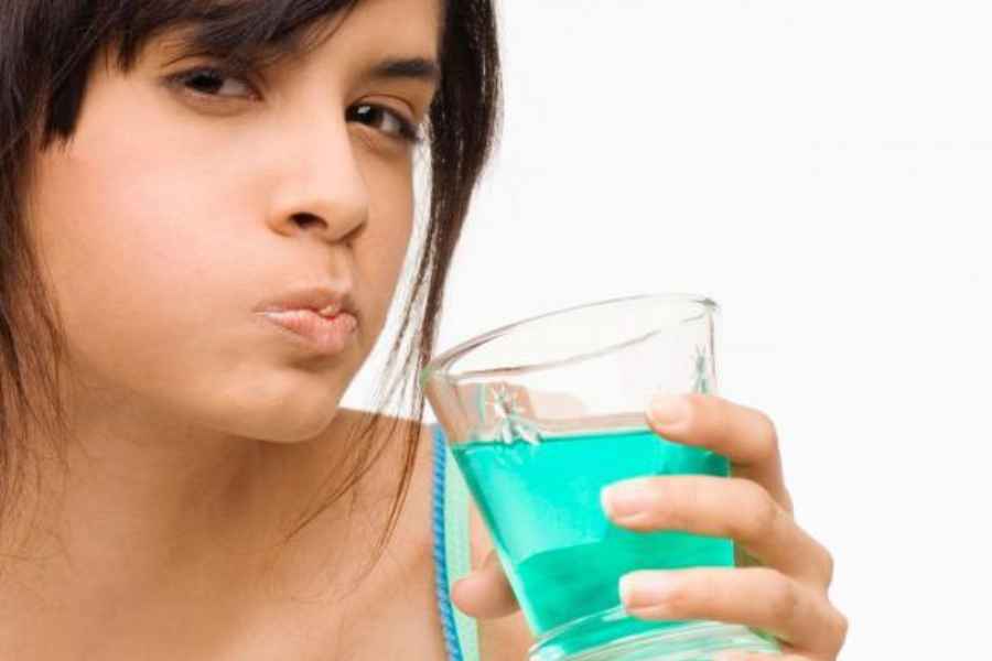 Manfaat Berkumur untuk Kesehatan Gigi