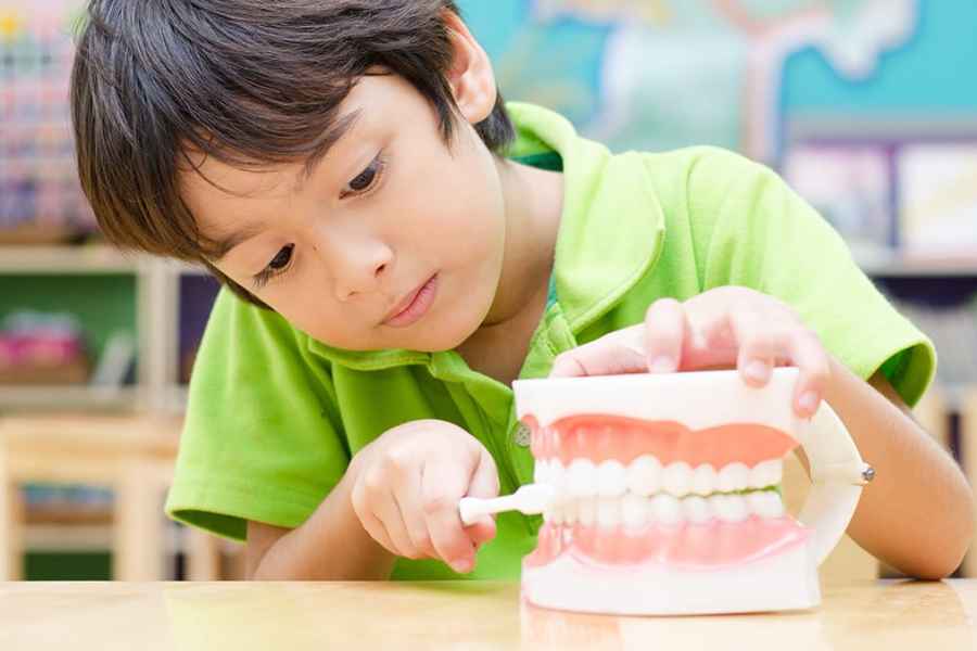 Tips Ajarkan Kesehatan Gigi untuk Anak