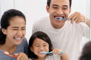 3 Cara Sederhana Jaga Kebersihan Gigi